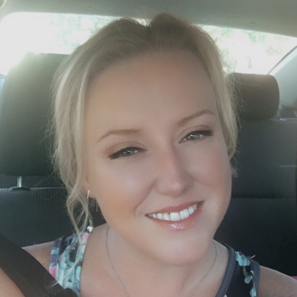 Meet your Posher, Amy